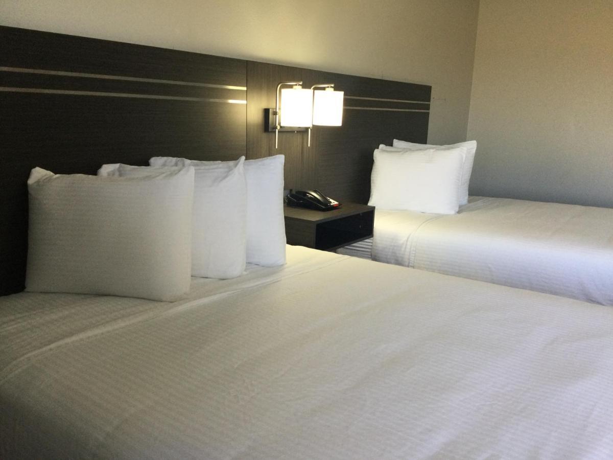 Americas Best Value Inn Muskogee Exterior foto